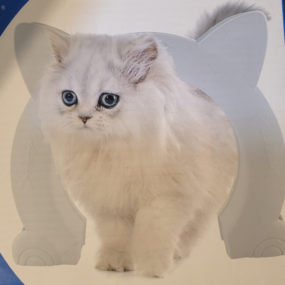 Petrich Cat Shaped Cat Door. New, Open Box.